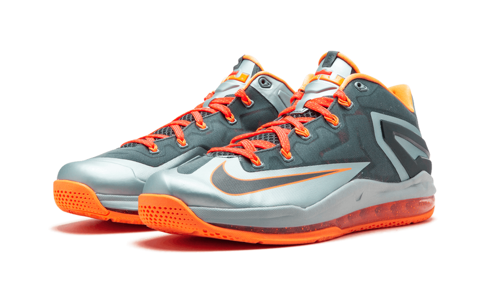 Nike Max Lebron Xi Low Lt Mgnt Gry/dr Mgnt Gry-mgnt G
