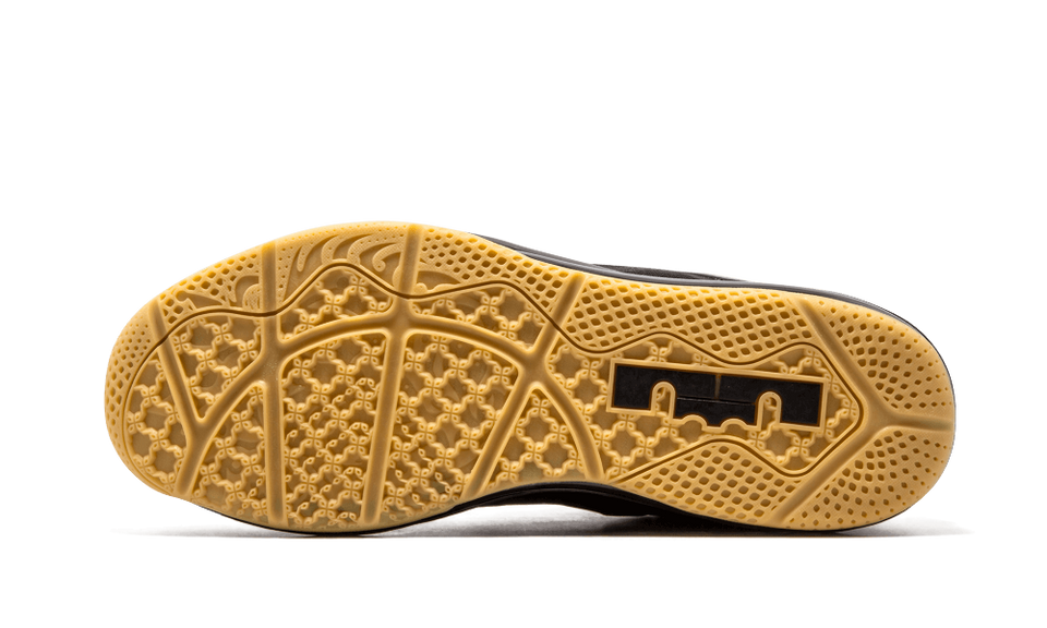 Nike Max Lebron 11 Low Blck/blck-hypr Crmsn-hypr Cblt