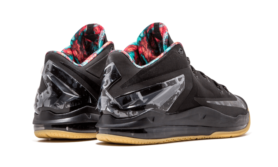 Nike Max Lebron 11 Low Blck/blck-hypr Crmsn-hypr Cblt