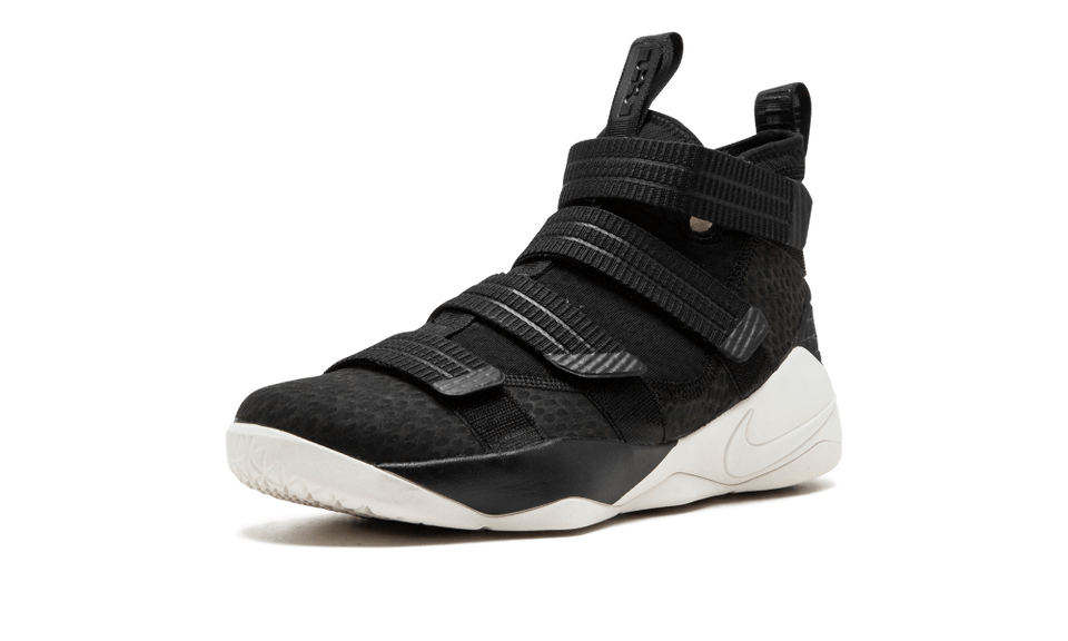 Nike Lebron Soldier 11 Sfg Black/sail-racer Blue