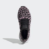 Swift Run Shoes True Pink / Core Black / Carbon Adidas