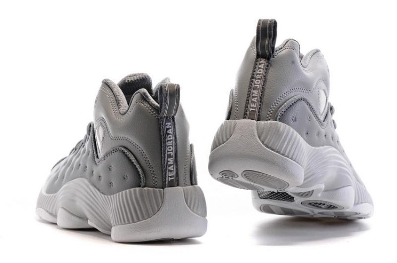 Nike Air Jordan Jumpman Team II Grey Shoes Basketball Men