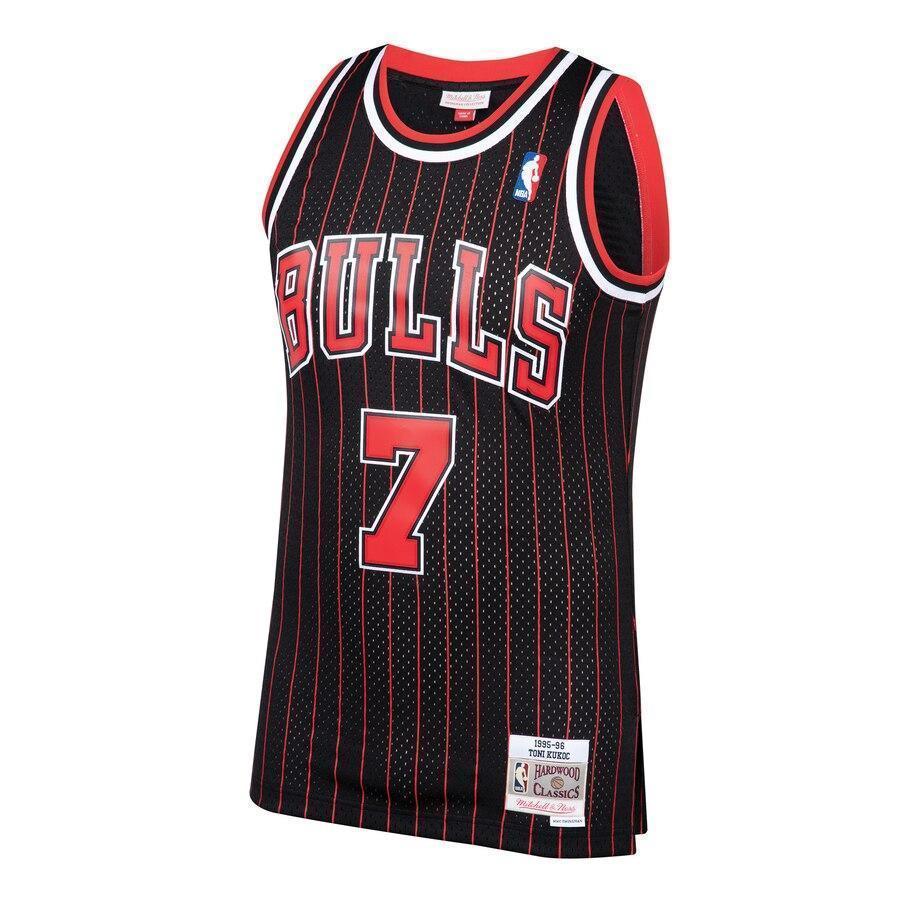 Men's Mitchell & Ness Toni Kukoc Black Chicago Bulls  Hardwood Classics Swingman Jersey  Black
